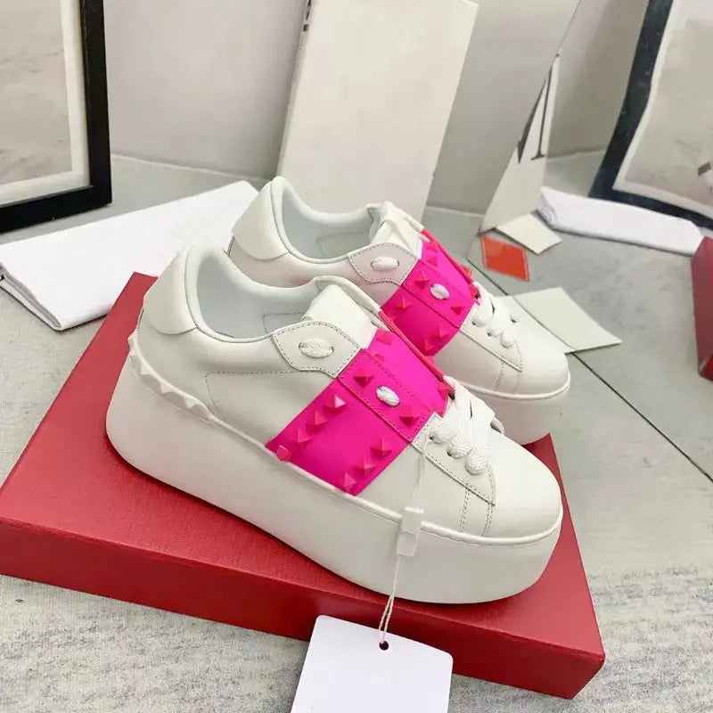 Top Quality Flat Genuine Leather Heightening Designer Sneakers Fashion Thick Soled Rivet Walking Style Shoes Casual Women Shoes