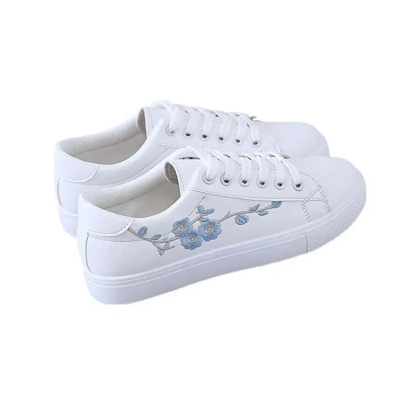 Embroidered Ladies White Shoes Casual Sports Shoes New Low-top Women's Shoes