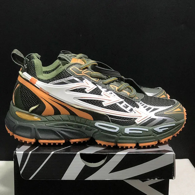 2026 Designer White Sneakers for Women and Men 'Be Right Back' Logo Decorated with Lace-Up Stitching Mesh Lining Casual Shoes