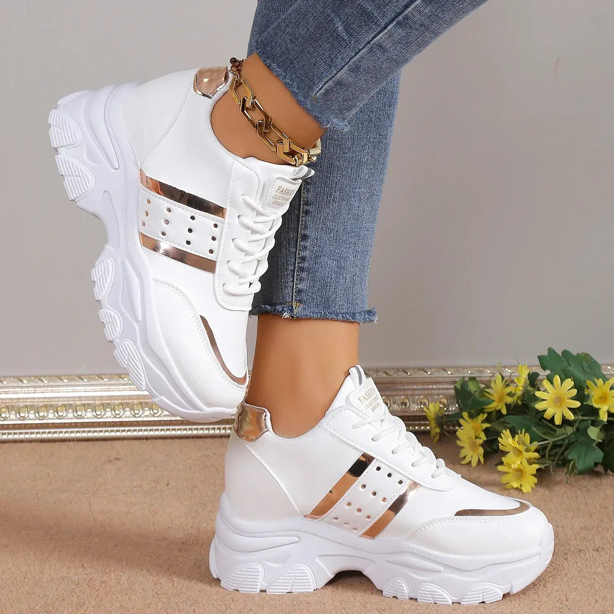 Xuanhui Fashion Trendy New Styles Height Increasing Rubber Shoes Korean Mesh Platform Tennis Shoes White Shoes Women Sneakers