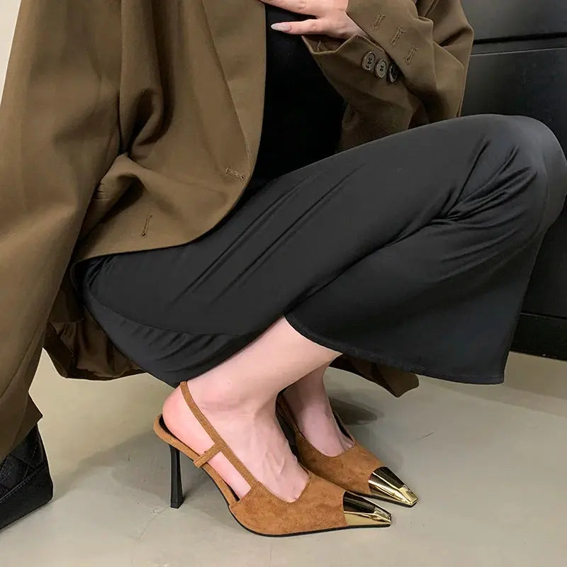 2025 Black Italian Style Women's Shoes Mature and Sexy Martel Toe Slingshot Sandals Elegant White-collar Metal Toe Cap