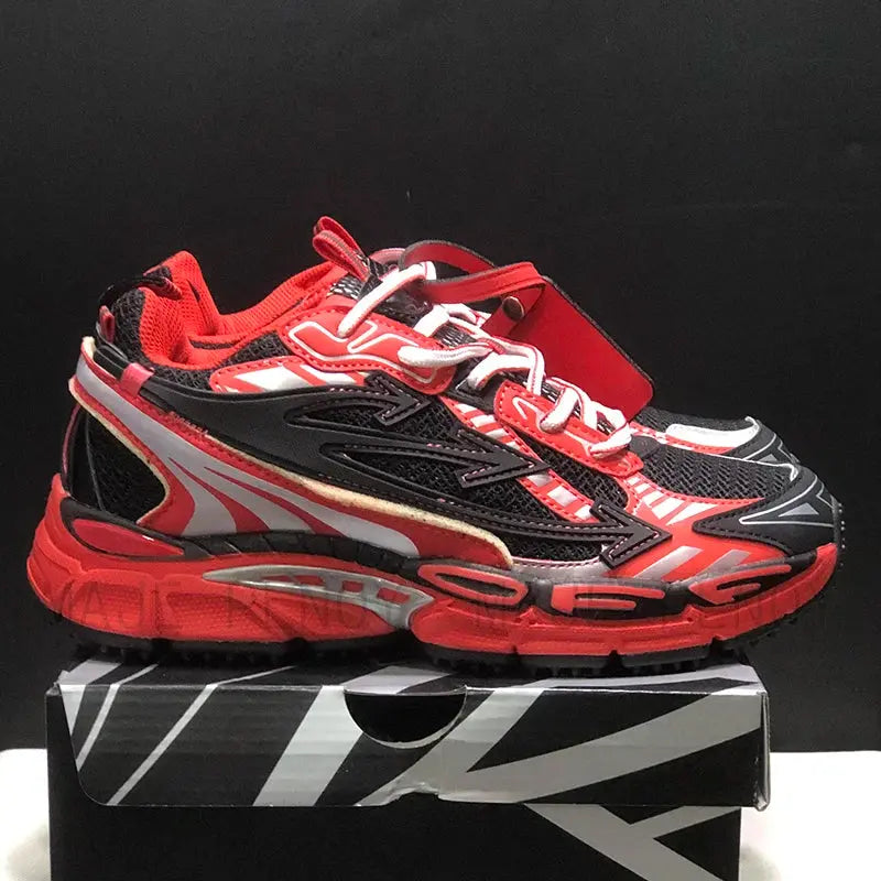 2026 Designer White Sneakers for Women and Men 'Be Right Back' Logo Decorated with Lace-Up Stitching Mesh Lining Casual Shoes