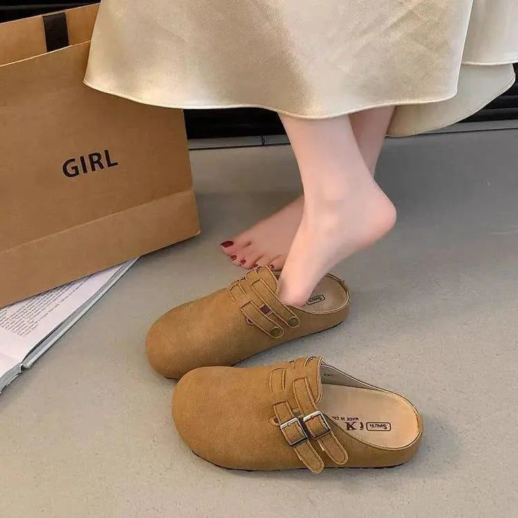 Best-selling in Europe Slippers PU Leather Clog Cow Suede Fur Cork Sole Arch Support Stocks Women Custom Mule Shoes