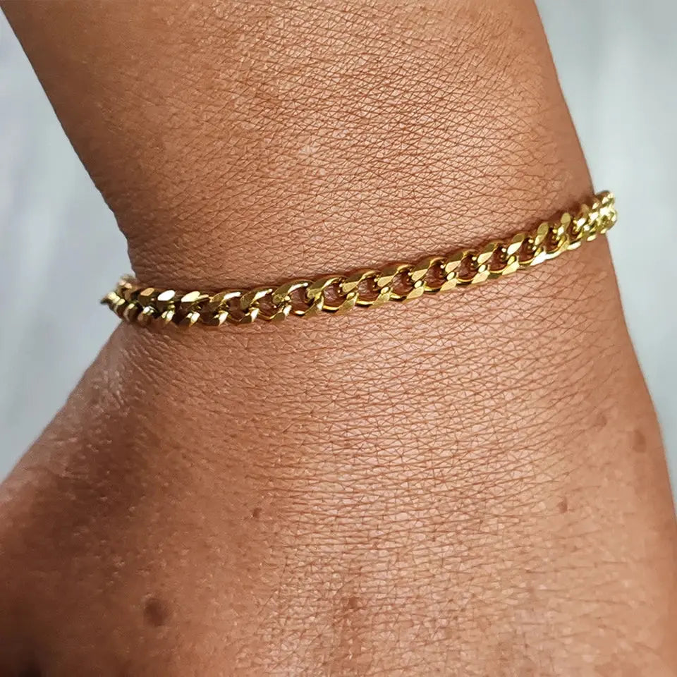 eManco Stainless Steel Cuban Chain Bracelet Gold-Plated Geometric Bangle  Fashion Jewelry Ladies Holiday Gift