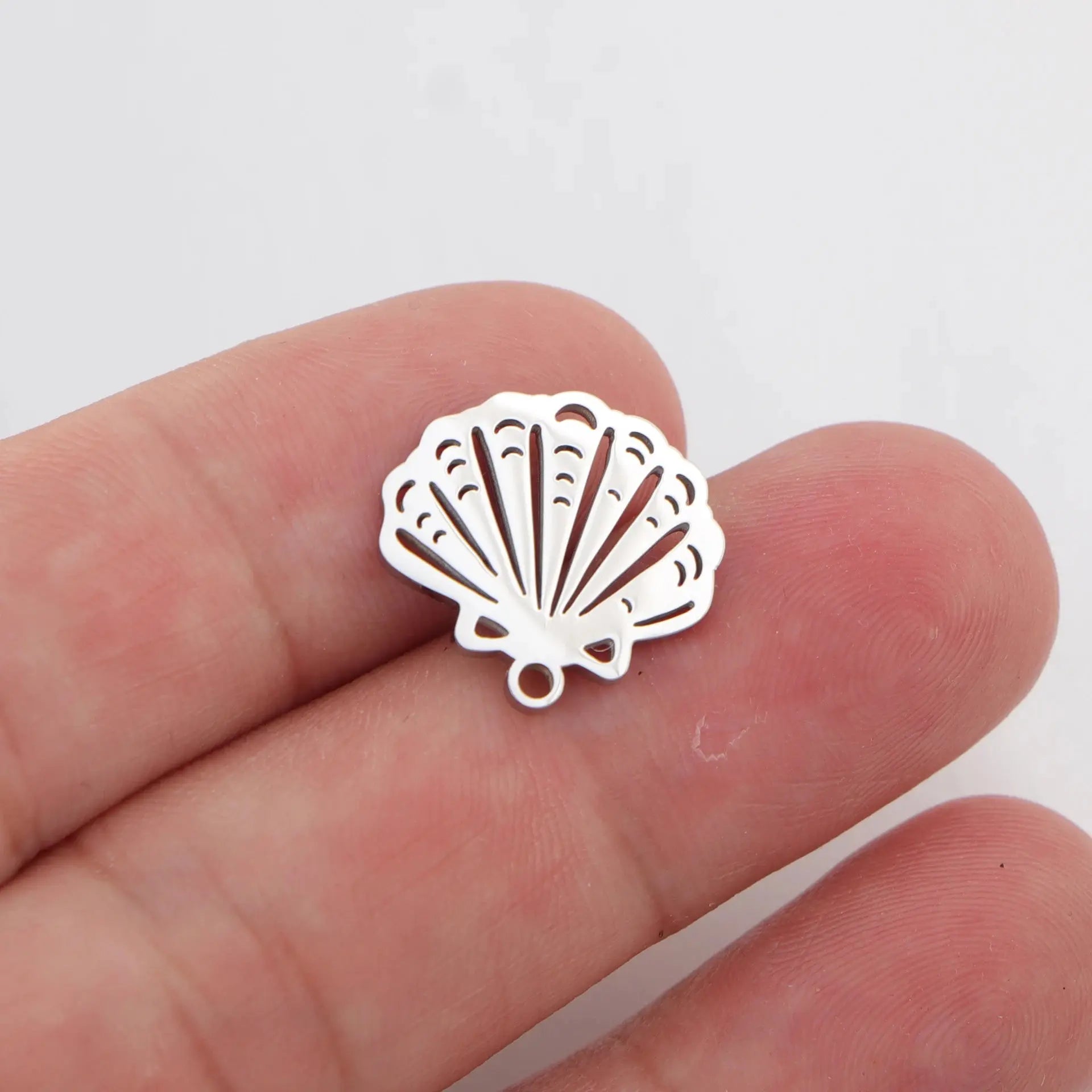 5pcs/lot Mirror Polished Stainless Steel Turtle Shell Starfish Sailboat Tortoise Charms Pendants for DIY Jewelry Making