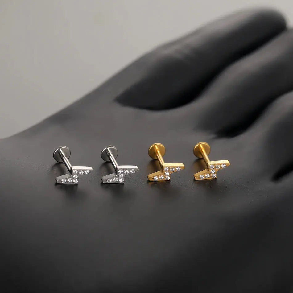 1/5PCS Titanium 16G Lightning CZ Stud Earring Cartilage Helix Tragus Conch Lobe Ear Piercings Zircon Labret Nariz Women Jewelry