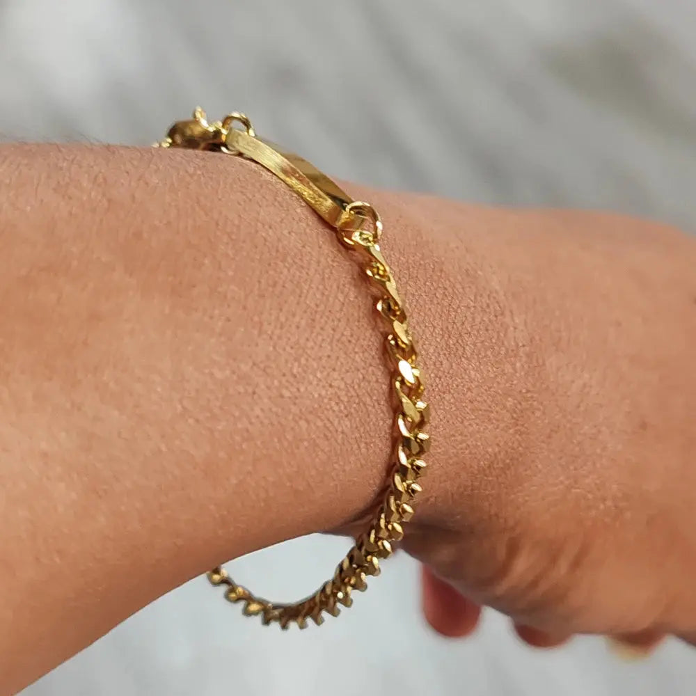 eManco Stainless Steel Cuban Chain Bracelet Gold-Plated Geometric Bangle  Fashion Jewelry Ladies Holiday Gift