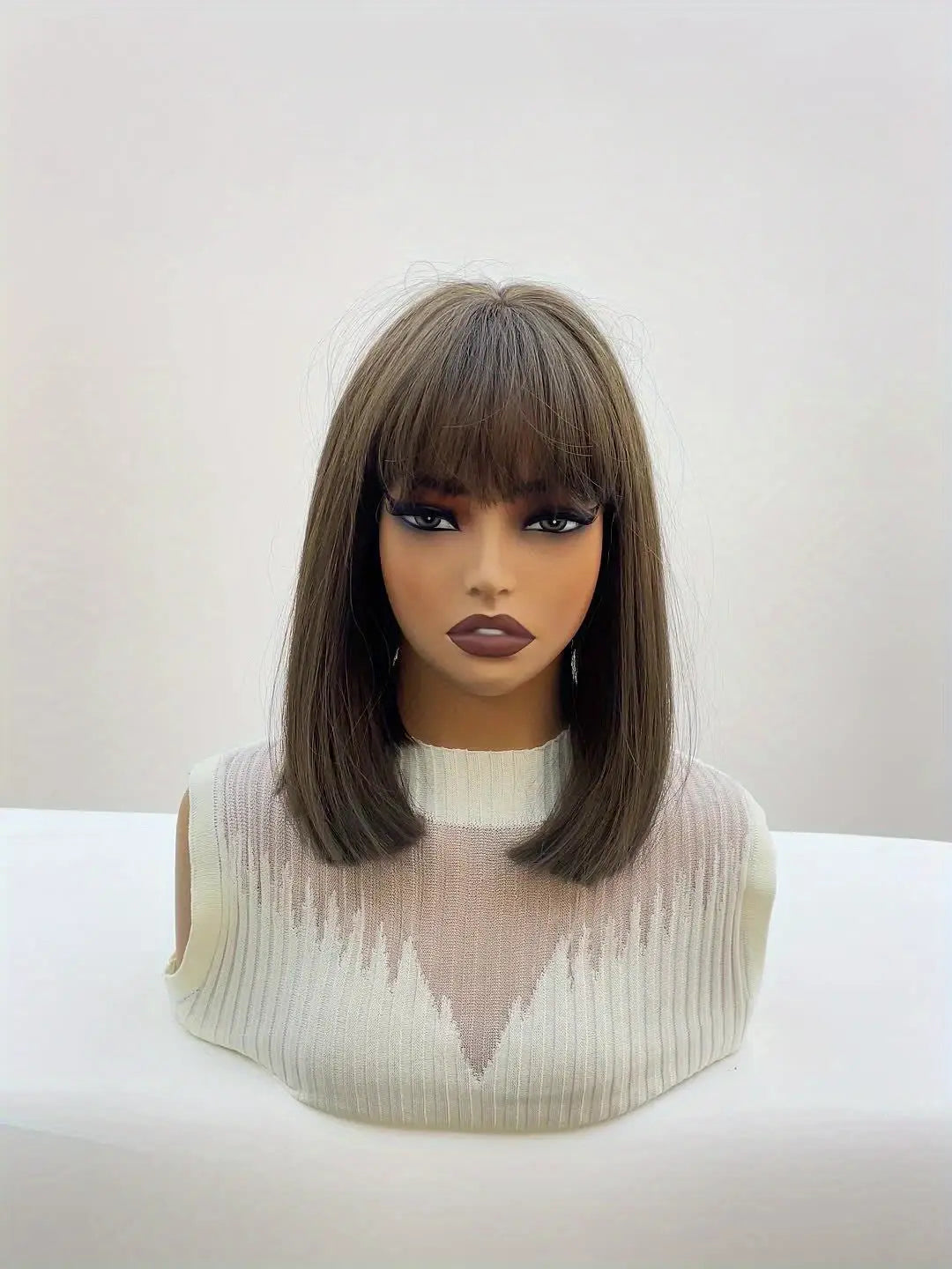 Brown 14 Inch Bob Short Straight Hair Wigs With Bangs Cute Synthetic Fiber Women's Wigs For Daily Halloween Party Cosplay Use Music Festival