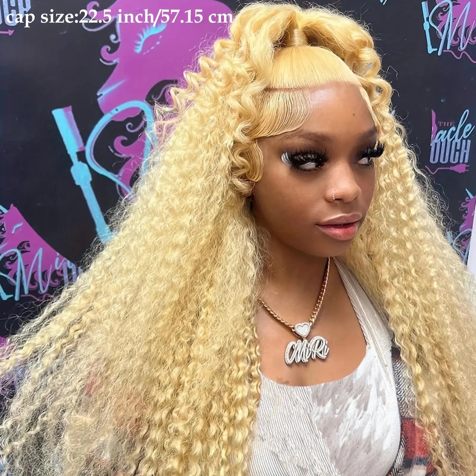 13x4 Blonde Middle Part Curly Wigs Lace Front 613 Blonde  Glueless Wavy Wig Cap Headband Curly Wig for Women with Natural Hairline Glueless Synthetic Heat Resistent Wigs 26 inch for Daily Party